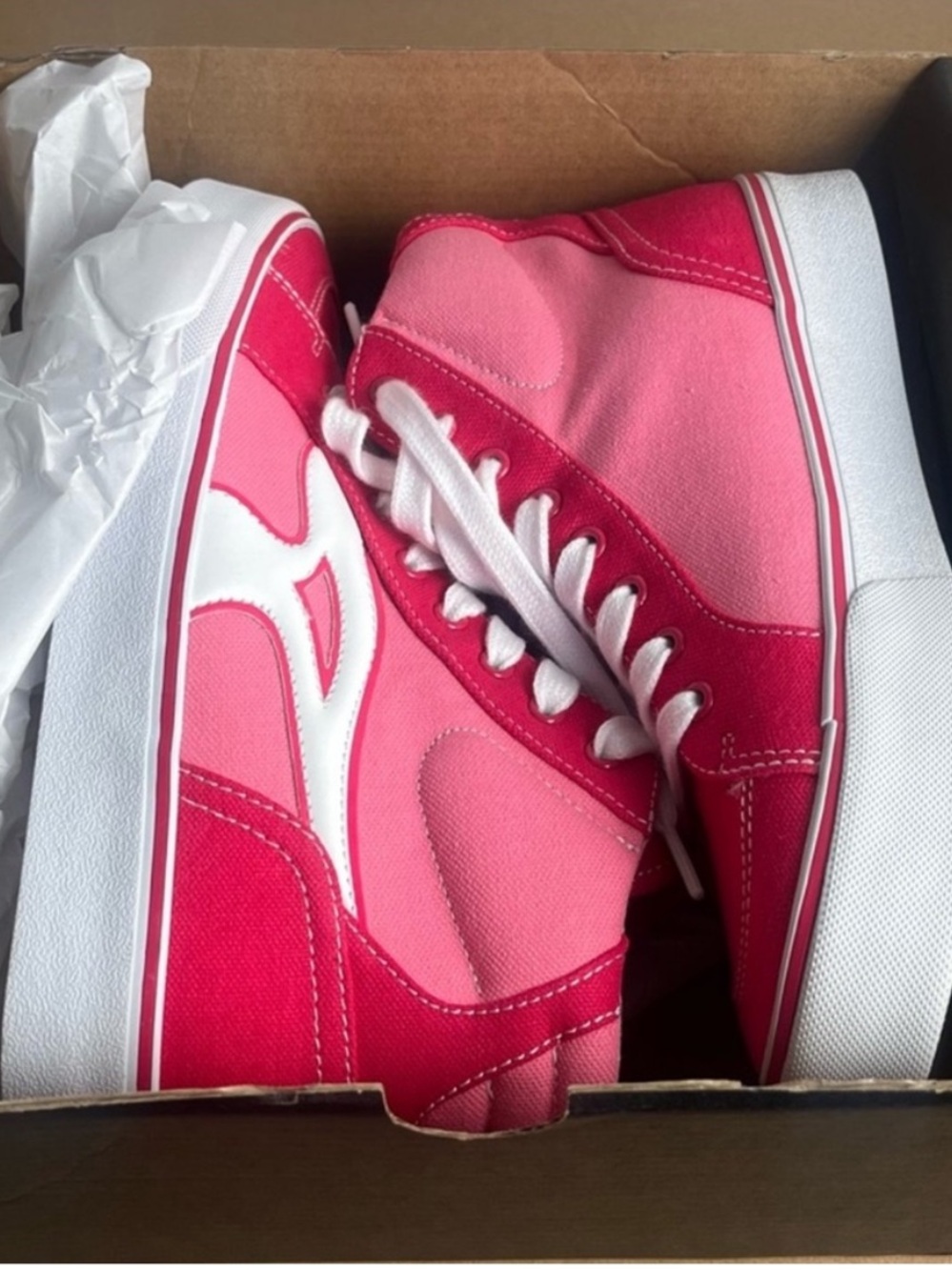 AIRWALK Hayden Pink High Tops Sneakers- Size 6 - Picture 9 of 15